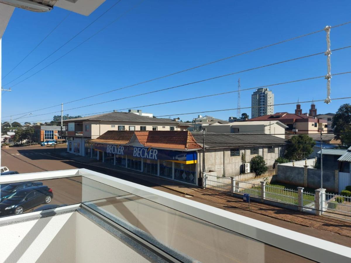 Residencial Baldissera Машадиньо Екстериор снимка